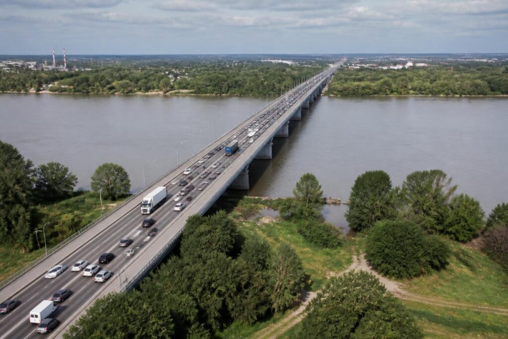 découvrez l'impact du pont de cheviré sur la circulation locale et l'environnement, avec une analyse des avantages et des défis liés à son influence sur la région.
